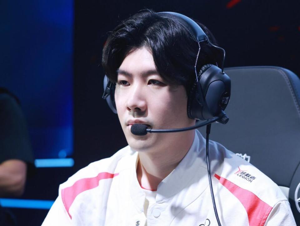 前进一步评 前进一步评